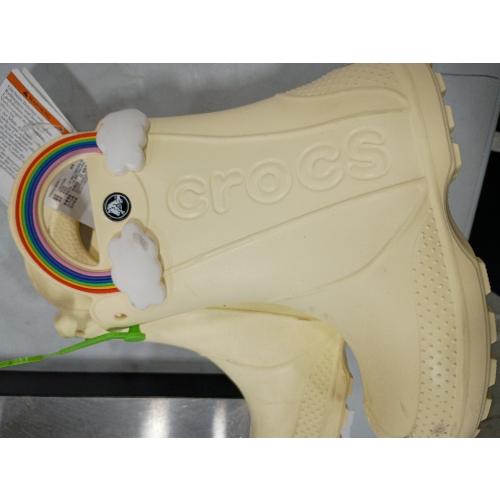 Crocs Kids' Handle It Rain Boots (Size 12) (little dirty; see the picture)