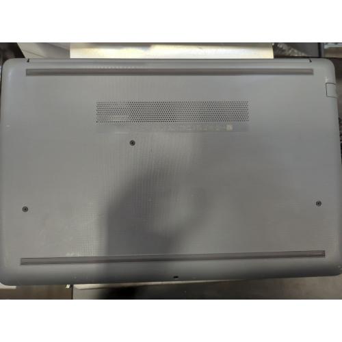 HP Laptop 15-db0007ca With Charger
