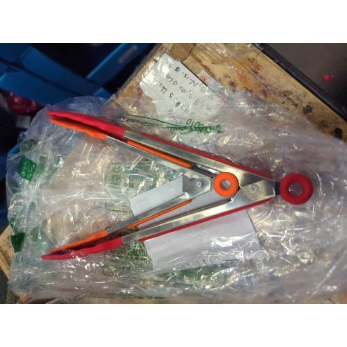 Kitchen Tongs Set of 2 – 9 inch & 12 inch – Stainless Steel Food Tongs with Silicone Tips – Premium Locking Non-stick Tongs for Cooking, BBQ, Grilling, Salad - Heavy Duty, BPA Free(Red)