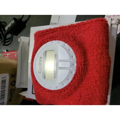 missing pcs-Coolfire - Vibrating Alarm Clock Sweatband, Silent Wake Yourself Up Wristband Vibrating Alarm Watch for Couples, Students, Easy to Set on User-Friendly App, Hearing Impaired, USB Chargeable (red)