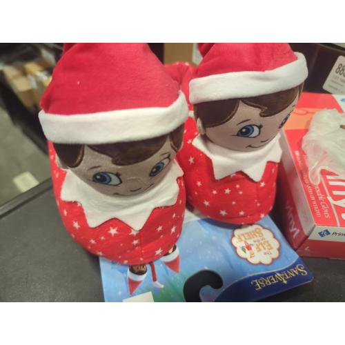 Size XL 4-5 Color red The Elf on the Shelf