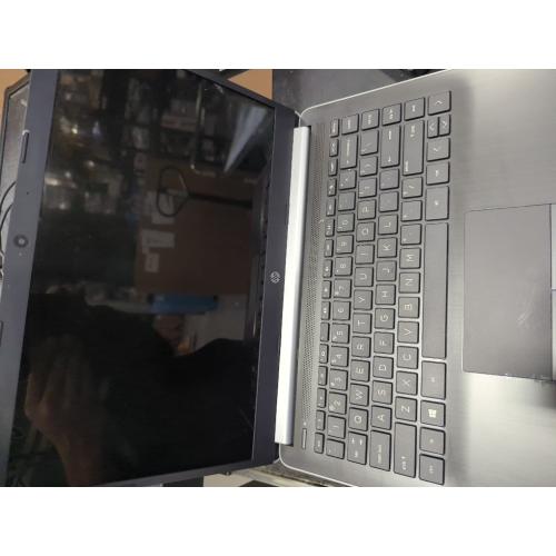 HP Notebook - 14-df0053od With Charger