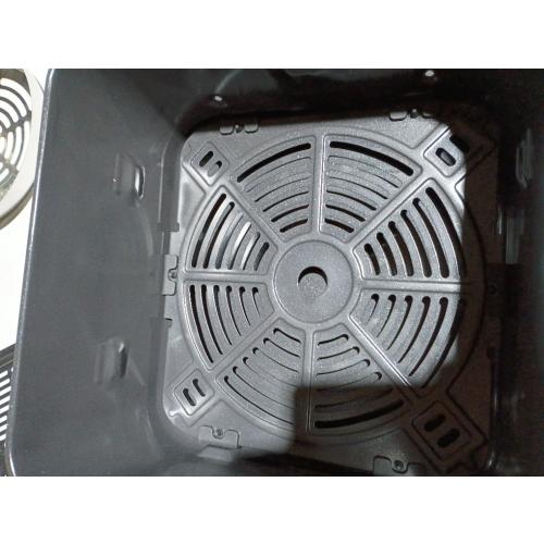 PowerXL 8qt Air Max Air Fryer ( The air fryer is missing the screws to assemble a part)