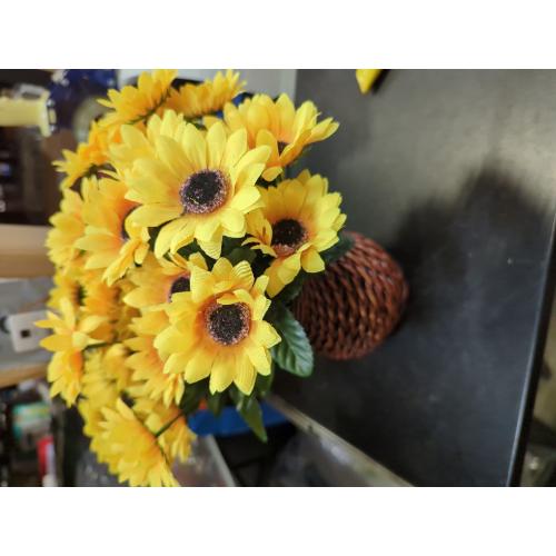 Homsunny Sunflowers Artificial Flowers Plants for Table Centerpieces Spring Decorations, 7 Pcs Fake Silk Floral Arrangements in Vase for Home Dinning Room Office Tabletop Decor(Handmade Red Rattan)