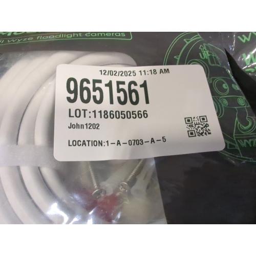 Wyze Floodlight Cam Plug-in Mount for Wyze Floodlight Cameras v1/v2/Pro, Electrical Box with 20ft Weather-Resistant Outdoor Power Cable, Easy Installation (White)