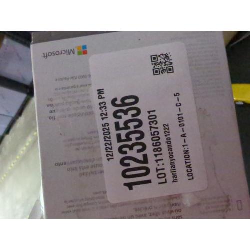 Microsoft Bluetooth Mouse Arctic Camo - Wireless Connectivity - Bluetooth Connectivity - Swift Pair for easy pairing - 33ft Wireless Range