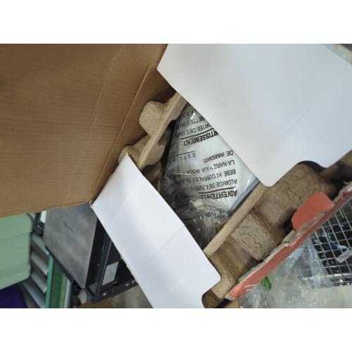 Touchscreen Slow Cooker, Kitchenware by Drew Barrymore 6QT Programmable Cooker with Touch-Activated Display (White Icing)