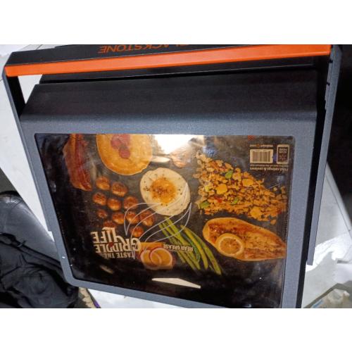 Blackstone E-Series 17 Electric Tabletop Griddle with Hood, Black