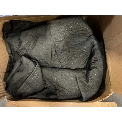 WURUIBO King/Cal King Quilt Set Black,Ultrasonic Embossed Bedspread, Lightweight Microfiber Coverlet, Modern Thin Bedding Set for All Season, 3 Piece(1 Quilt,2 Pillow Shams)