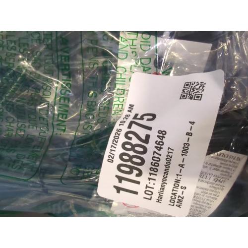 2 Pack Indoor Extension Cord 12 Feet Green Include 3 Polarized Outlets with Protective Plug Cap 18 Gauge 125 Volts 2 Prong Christmas Lights Extension Cord for Holiday Xmas Home Office