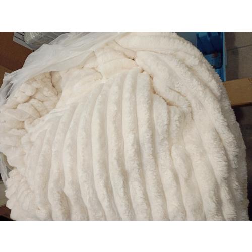NEWCOSPLAY Faux Fur Twin Blanket Ivory 3D Ribbed Plush Thick Warm Blanket for Couch Sofa Bed 850GSM (Ivory Ribbed, Twin(60x80))