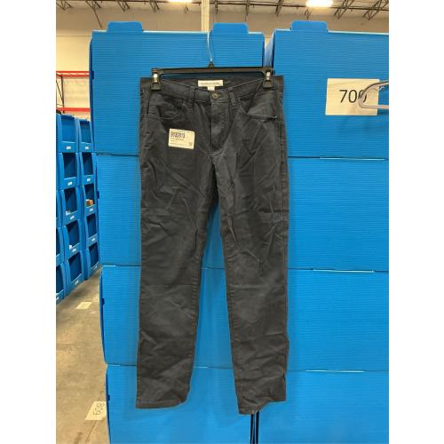 31 x 32 Amazon Essentials Mens Slim-Fit Casual Stretch Chino Pant