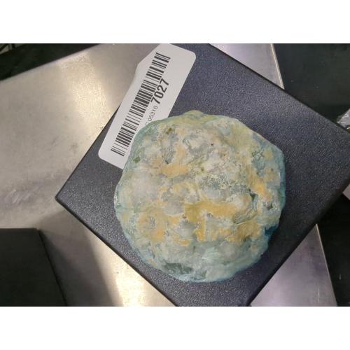 Sportmusies Irregular Titanium Coated Geode Crystal Cluster Decoration Home Office, Healing Rock Stone Mineral Specimen Collection, Blue