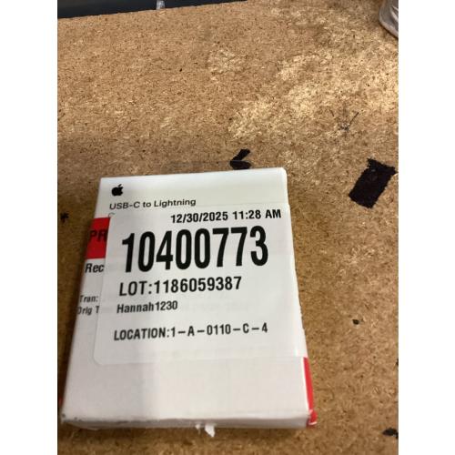 Apple USB-C to Lightning Cable (2 m)
