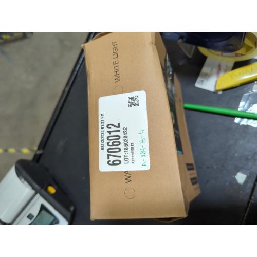 WHITE 7.8in DEEPLITE Battery Ceiling Light Motion Sensor Rechargeable Wireless Shower Light with Remote,5500K 8000mAh,Timing, Motion Activated Overhead Lighting for Closet Bathroom Hallway Porch