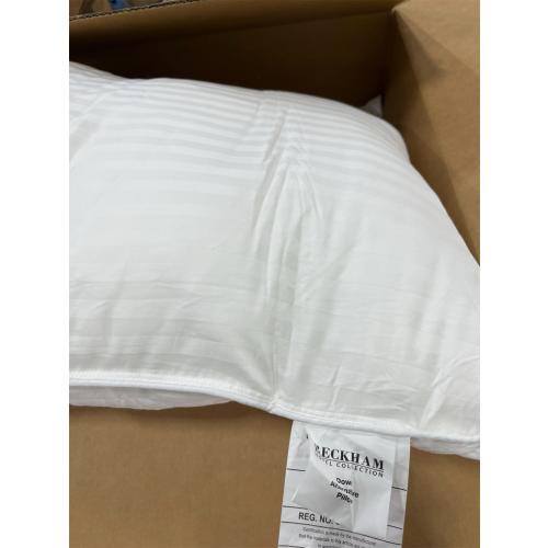 Beckham Hotel Collection Bed Pillows Standard/Queen Size Set of 2 - Original Down Alternative Pillow for Sleeping - Bedding for Back, Stomach or Side Sleepers