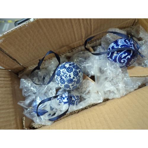 Cindeer 9 Pcs Blue and White Christmas Porcelain Balls 2.4 Inch Porcelain Chinoiserie Ornament Bulk Christmas Ceramic Hanging Decorative for Tree Home Xmas Party (Elegant Style)