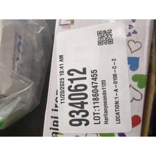 Honoson Mini Craft Iron Mini Heat Press Small Iron 3.93 x 2.36 x 2.76 in Portable Handy Tiny Flatiron with Charging Base Accessory for Fuse Bead Patch DIY Heat Transfer Vinyl(Green)