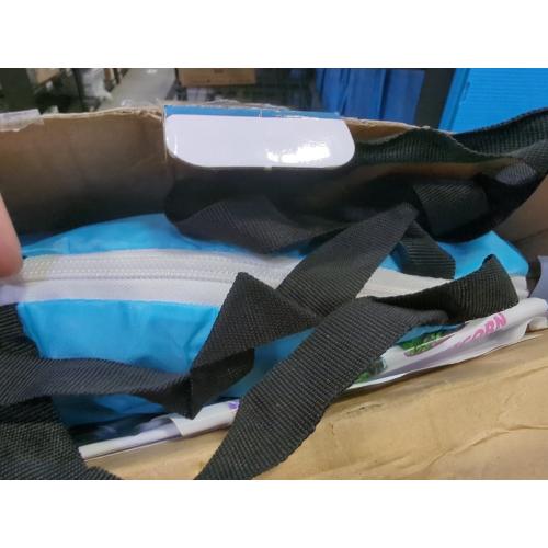 5 toys W&O Dino Paradise Play Tent with Roar Button, Dinosaur Toys and LED Lights - Epic Pop Up Tent for Boys & Girls - Perfect for Indoor & Outdoor Adventures