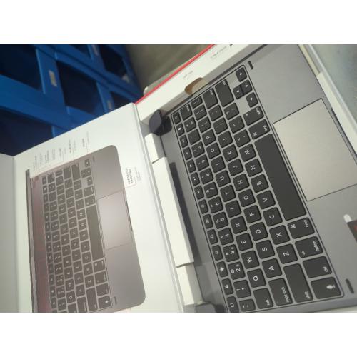 Brydge Pro  with Trackpad (For 11 iPad Pro) - Space Gray