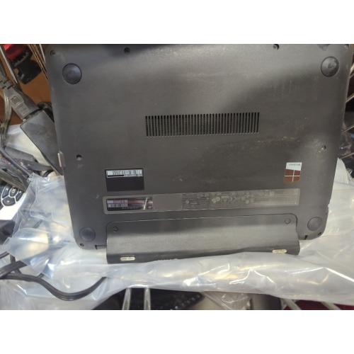 HP ProBook 11  G1 Base Model Notebook PC with charger