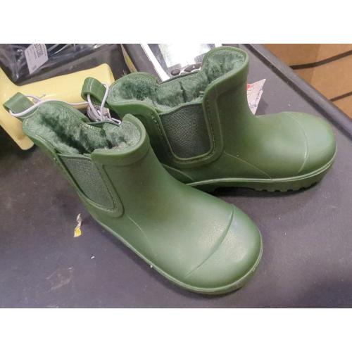 Size 6 Color Green BEARPAW Toddler and Kids' Rain Boots with Faux-Fur Lining – Waterproof Rubber Chelsea Boot for Boys & Girls