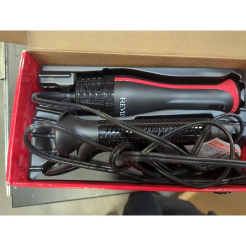REVLON One-Step™ Blowout Styler | Dry and Curl Hair in One Tool
