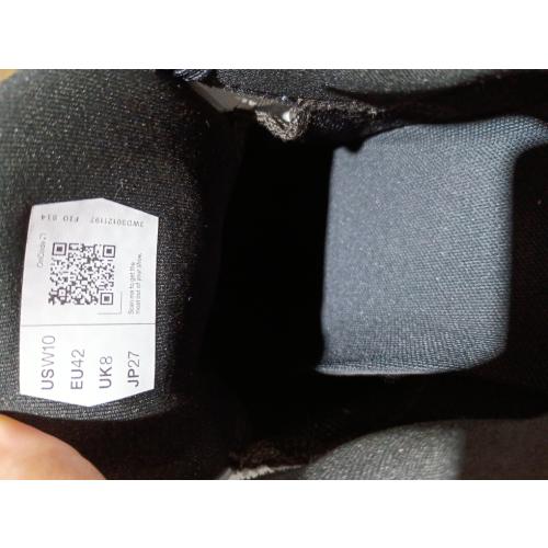On Men's Cloudmonster Sneakers (See the picture for the size )