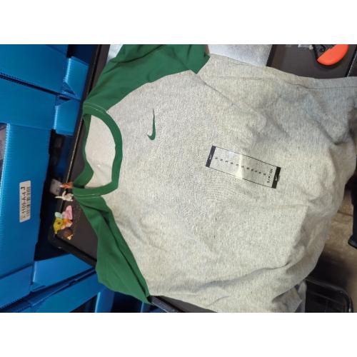 Size/S Nike long sleeve