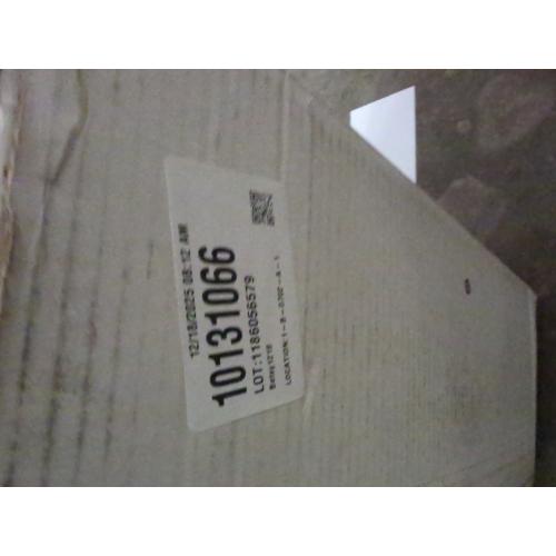 Amazon Basics White Down Alternative Comforter and Duvet Insert with Corner Tabs (Full/Queen, All-Season)