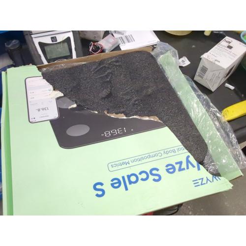 Color Black Wyze Scale S, Scale for Body Weight, Digital Bathroom Scale for Body Fat, BMI, Muscle, and Heart Rate, Body Composition Analyzer with App, Batteries Included, Bluetooth, 400 lb, Black