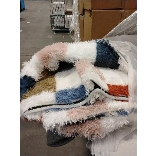 Checkered Rug 8x10 for Living Room, Modern Rainbow Shag Rug Washable Non-Slip Large Area Rug Super Soft Indoor Fuzzy Carpet Fluffy Rugs for Bedroom Home Aesthetic Decor