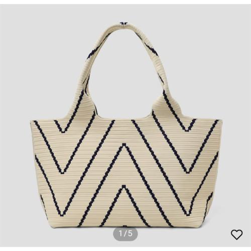 Women's Natural Chevron Stripe Woven Tote Bag