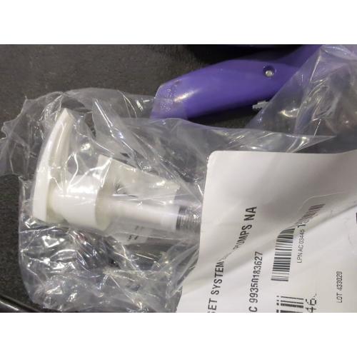 Nioxin System 2 Scalp   Hair Thickening Shampoo for Natural Hair with Progressed Thinning | Cleanse & Boost Hair Density with Niacinamide & Biotin