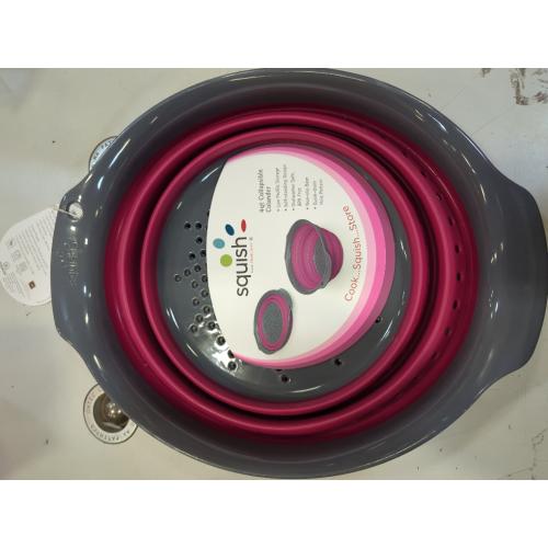 Berry/Gray Squish 4 Qt. Collapsible Colander in Berry/Gray