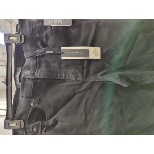 Size 10/30 Liverpool Women's Stride High-Rise Wide Leg Jean