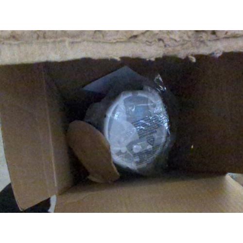 Honeywell QuietSet 40 in. H 8 speed Oscillating Tower Fan Remote Control