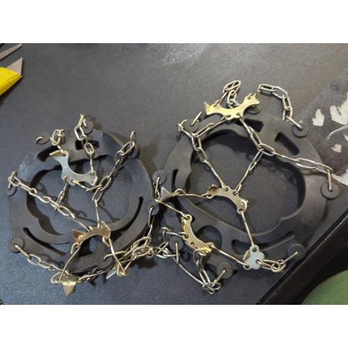 2packs Snow Tractions Cleats Elastics Snow Cleats Light Weight Ice Cleats for Ice and Grass