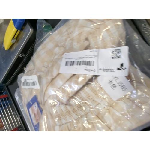 Size L chouyatou Women's Retro Plaid Smocked Dress Spaghetti Strap Flounce Long Dress