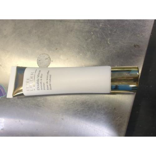 Double Wear Smooth & Blur Matte Primer - White