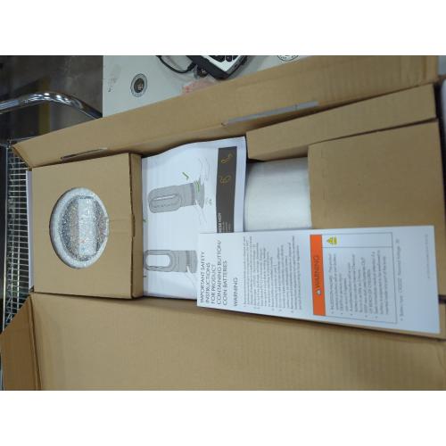 White and Silver AM09 1500-Watt Electric Portable Fan Heater - White/Silver