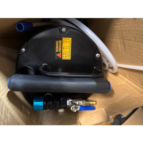 EWK Patented 6.5L Pneumatic/Manual Oil Extractor for Oil Change Pump for Automotive Fluids Vacuum Evacuation