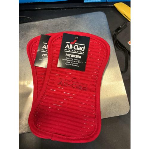 All-Clad Premium Pot Holder & Heating Pad, (2-Pack) Heat Resistant to 500 Degrees, 100% Cotton 10x6.25 for Kitchen and Barbeque, Chili Red