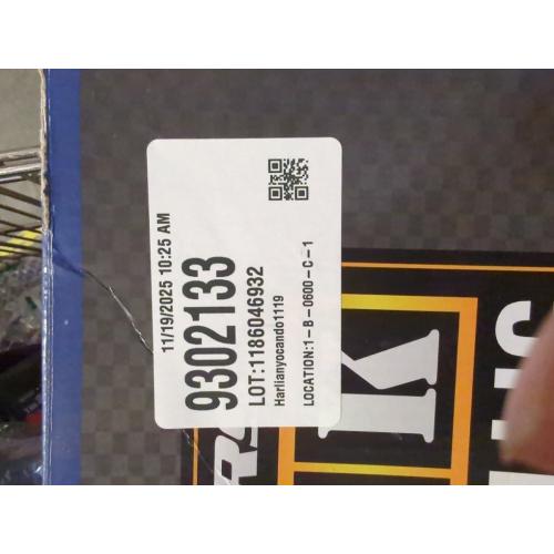 Size 9 Skechers Mens Tranporter Lite Carbon Nano Toe