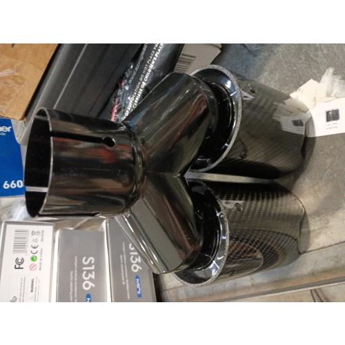 1-Pack Carbon Fiber Dual Exhaust Tips 2.5 Inlet to 3.5 Outlet, Universal Tailpipe 2.5 Inch Exhaust Muffler Tips (Gloss)