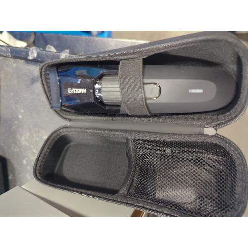 MANSCAPED The Beard Hedger SkinSafe Cordless Beard Trimmer, Waterproof Clippers for Facial Hair Shaving