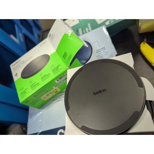 Belkin 15W Qi Charging Pad - Black: Compatible with iPhone & Galaxy Models