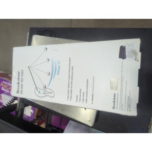 Brookstone Deluxe Tee Toss