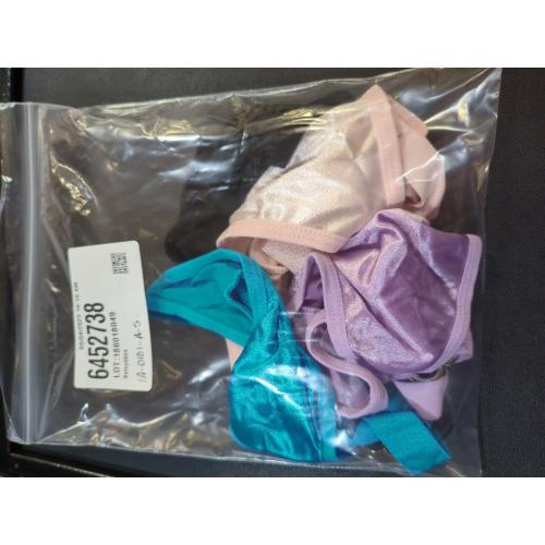 5 pack..Size M...Women Breathable Thongs Solid Color Shinny Iron Ring Heart T-Shaped Low Waist Seamless Thongs For Women, With