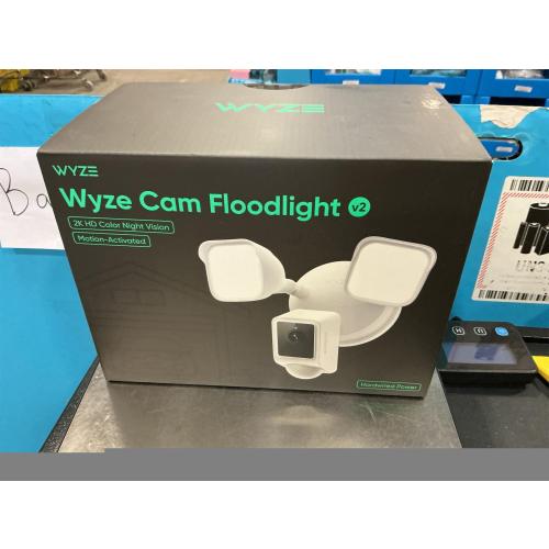 WYZE Floodlight Camera v2, Security Camera Outdoor, 2K HD with Color Night Vision, 2800-Lumen LEDs, 160° Wide View, 105dB Siren, Works with Alexa & Google Assistant, Wired, Free Expert Support